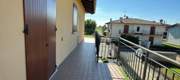 10غرفة شقة في Verolanuova, Italy رقم 235445 8