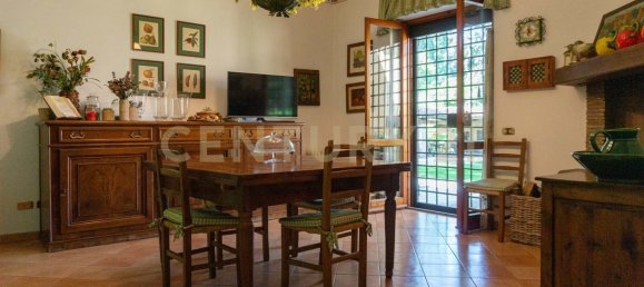 5 Schlafzimmer Haus in Rome, Italy, Nr. 80310 44