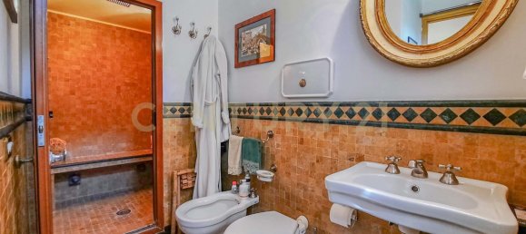 5 Schlafzimmer Haus in Rome, Italy, Nr. 80310 14
