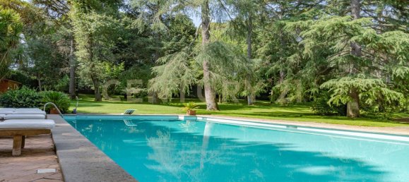 5 Schlafzimmer Haus in Rome, Italy, Nr. 80310 25