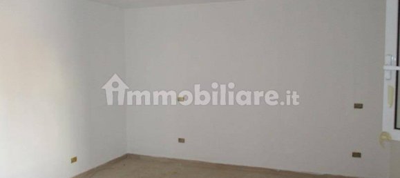 Здание с 2 спальнями в Торитто, Италия № 203825 18