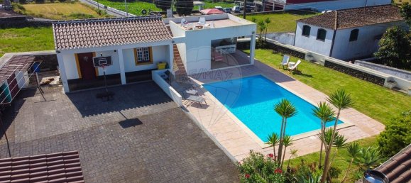 3 bedrooms House in Angra do Heroismo, Portugal No. 183283 22