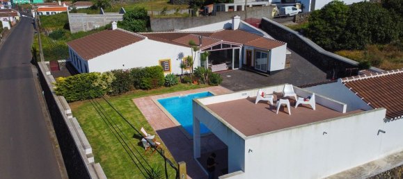 3 bedrooms House in Angra do Heroismo, Portugal No. 183283 23