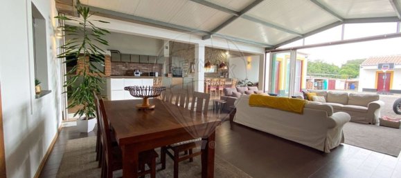 3 bedrooms House in Angra do Heroismo, Portugal No. 183283 2