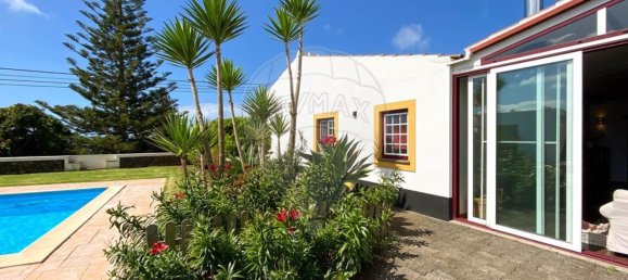 3 bedrooms House in Angra do Heroismo, Portugal No. 183283 21