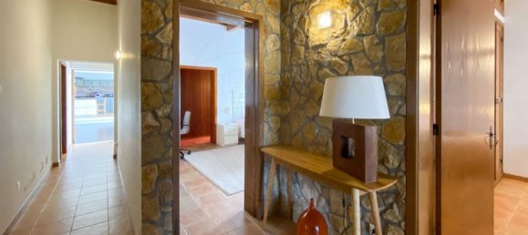 3 bedrooms House in Angra do Heroismo, Portugal No. 183283 10