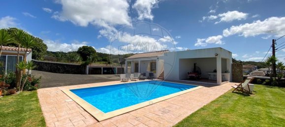 3 bedrooms House in Angra do Heroismo, Portugal No. 183283 27