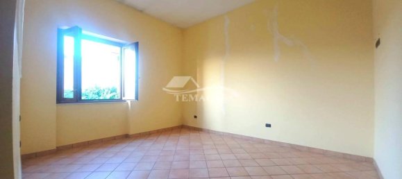 4 rooms Apartment in Pozzuoli, Italy No. 78004 17