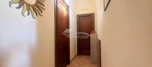 4 rooms Apartment in Pozzuoli, Italy No. 78004 12