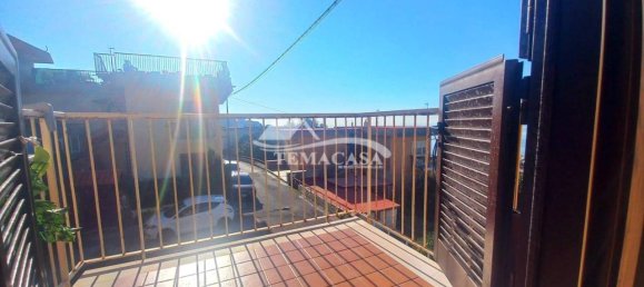 4 rooms Apartment in Pozzuoli, Italy No. 78004 13