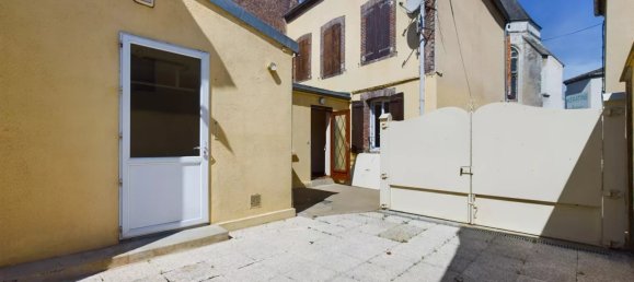 4 Schlafzimmer Gebäude in Aube, France, Nr. 264643 2