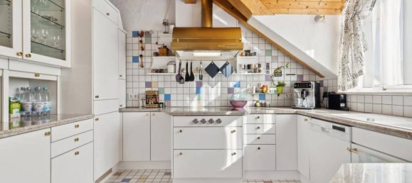 Дом с 9 комнатами в Boblingen, Германия № 55867 4