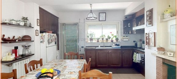 6 rooms Villa in Formia, Italy No. 263248 10