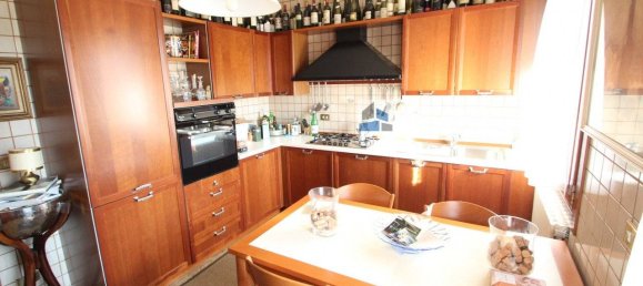 3 chambres Villa à Santa Maria di Sala, Italy No. 149090 4