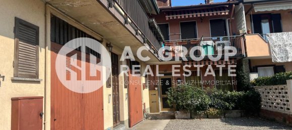 Квартира с 2 комнатами в Сенаго, Италия № 66084 16