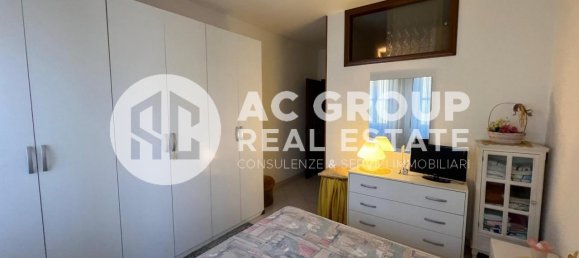 Квартира с 2 комнатами в Сенаго, Италия № 66084 9