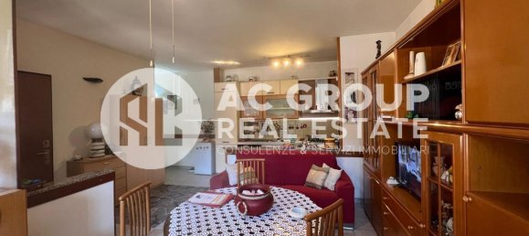 Квартира с 2 комнатами в Сенаго, Италия № 66084 5