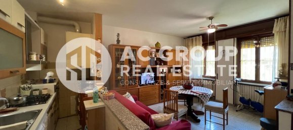 Квартира с 2 комнатами в Сенаго, Италия № 66084 3