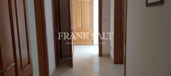 Apartamento T3 em Sliema, Malta N.º 8564 4