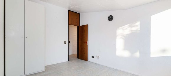 Casa de 3 dormitorios en Krefeld, Germany No. 110347 25