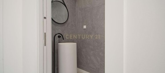 Villa de 5 dormitorios en Corroios, Portugal No. 103536 26