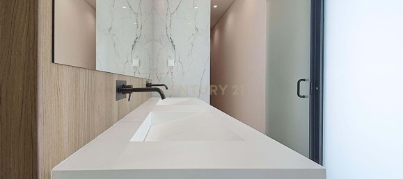 Villa de 5 dormitorios en Corroios, Portugal No. 103536 13