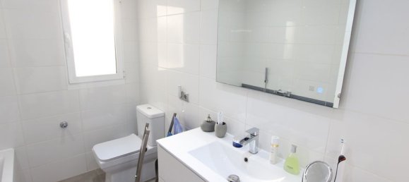 Apartamento de 4 dormitorios en Guardamar del Segura, Spain No. 181814 12