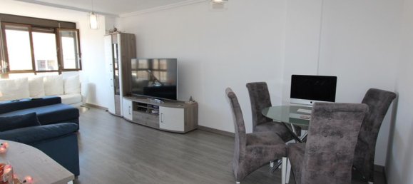 Apartamento de 4 dormitorios en Guardamar del Segura, Spain No. 181814 2
