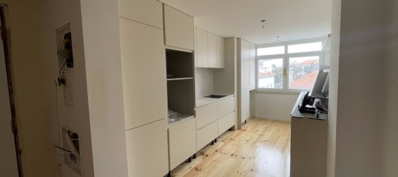 2 Schlafzimmer Wohnung in Cascais, Portugal, Nr. 11889 8