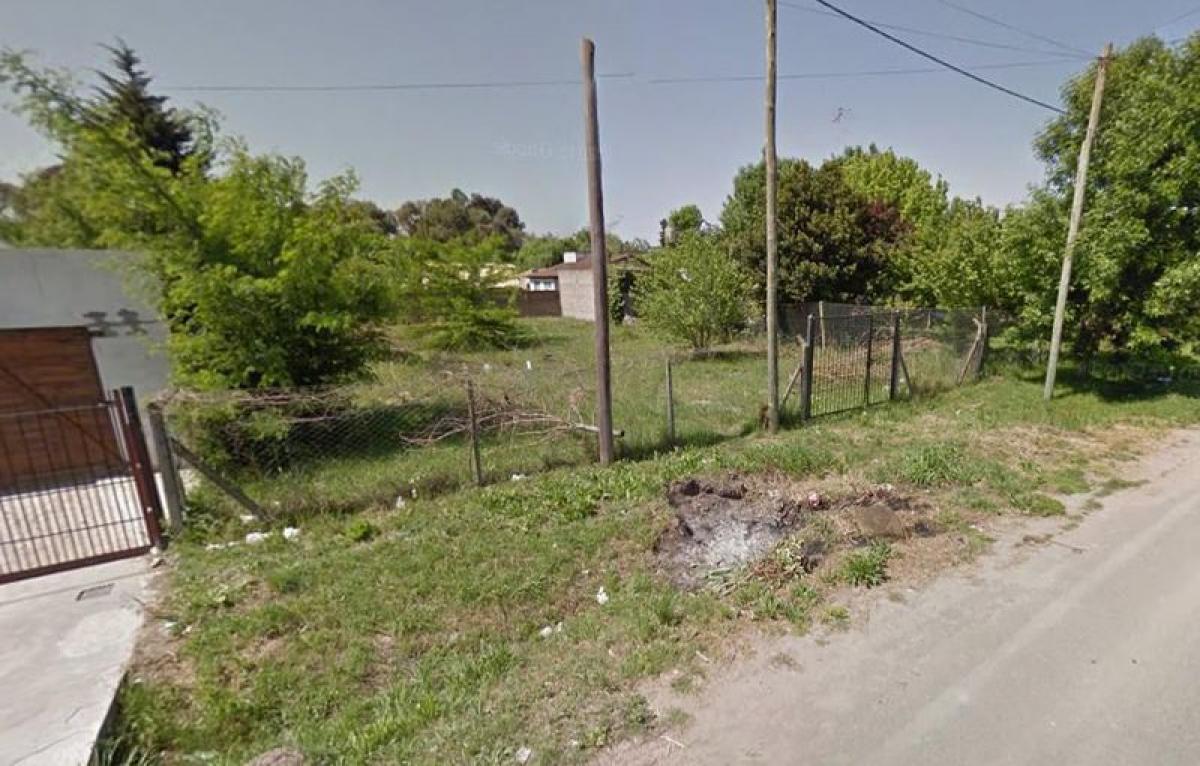  Land in Lujan, Argentina No. 34228