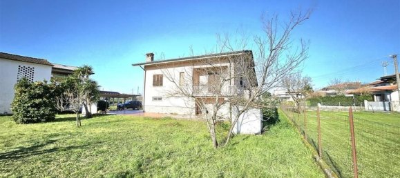 7 rooms Villa in Montignoso, Italy No. 48887 27