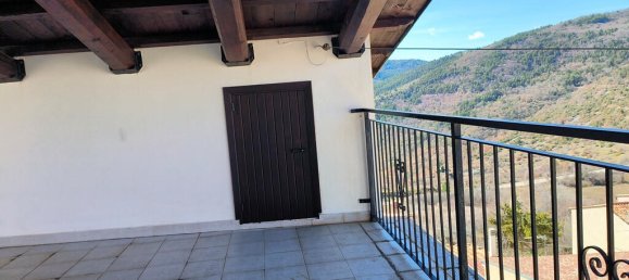 3 bedrooms Castles in Carapelle Calvisio, Italy No. 105625 35