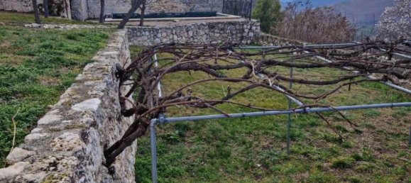 3 bedrooms Castles in Carapelle Calvisio, Italy No. 105625 4