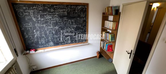 4 rooms Apartment in Ferrara, Italy No. 30675 13