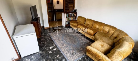 4 rooms Apartment in Ferrara, Italy No. 30675 6