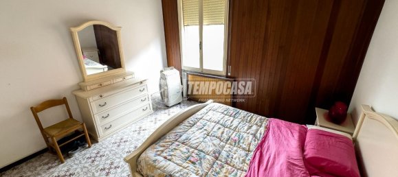 4 rooms Apartment in Ferrara, Italy No. 30675 12