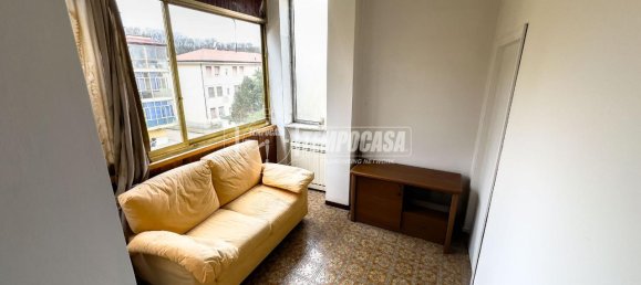 4 rooms Apartment in Ferrara, Italy No. 30675 8