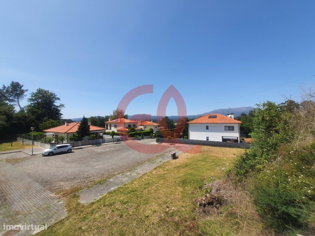 Terrain à Viana do Castelo, Portugal 285m² No. 43699