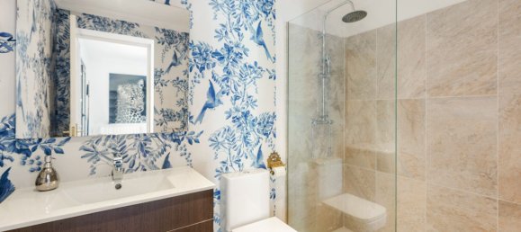 5 bedrooms Villa in Marbella, Spain No. 134716 12