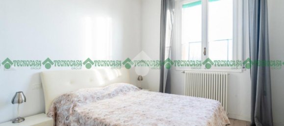 2 chambres Appartement à Valsamoggia, Italy No. 121015 7