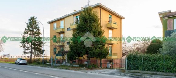 2 chambres Appartement à Valsamoggia, Italy No. 121015 19