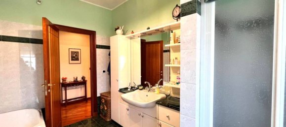 5 bedrooms Villa in Sora, Italy No. 152010 13