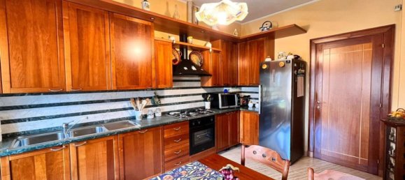 5 bedrooms Villa in Sora, Italy No. 152010 9