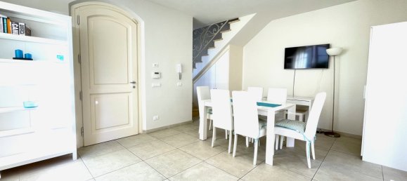 2 bedrooms Villa in Forte dei Marmi, Italy No. 229146 16