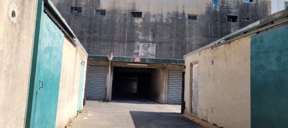 Гараж в Марсель, Франция № 360983 3