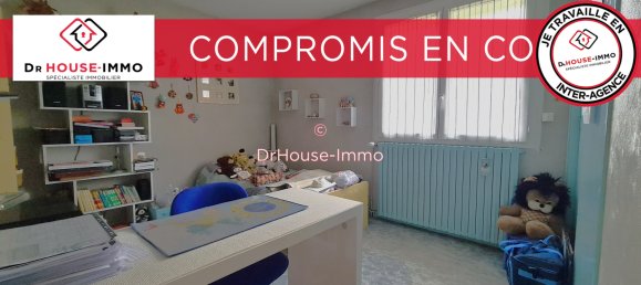 3 chambres Maison à Château-Renard, France No. 53039 6