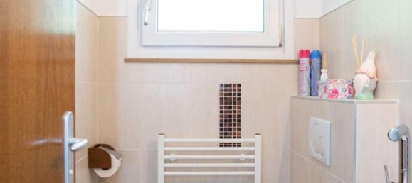 4 bedrooms House in Roth, Germany No. 320274 10