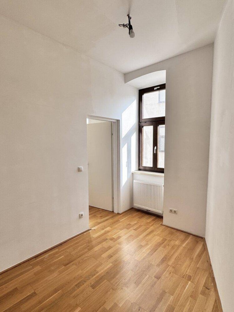 3-Zimmer Wohnung in Rudolfsheim-Funfhaus, Austria, Nr. 219037