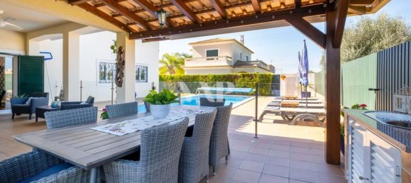 Вилла с 5 спальнями в Албуфейра, Португалия № 98592 8