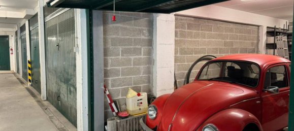 3 rooms Apartment in Serra Riccò, Italy No. 39389 3